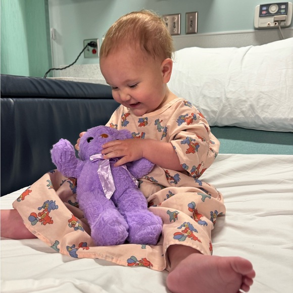 Meet your Posher, Elizabeth - Picture 3 of 6